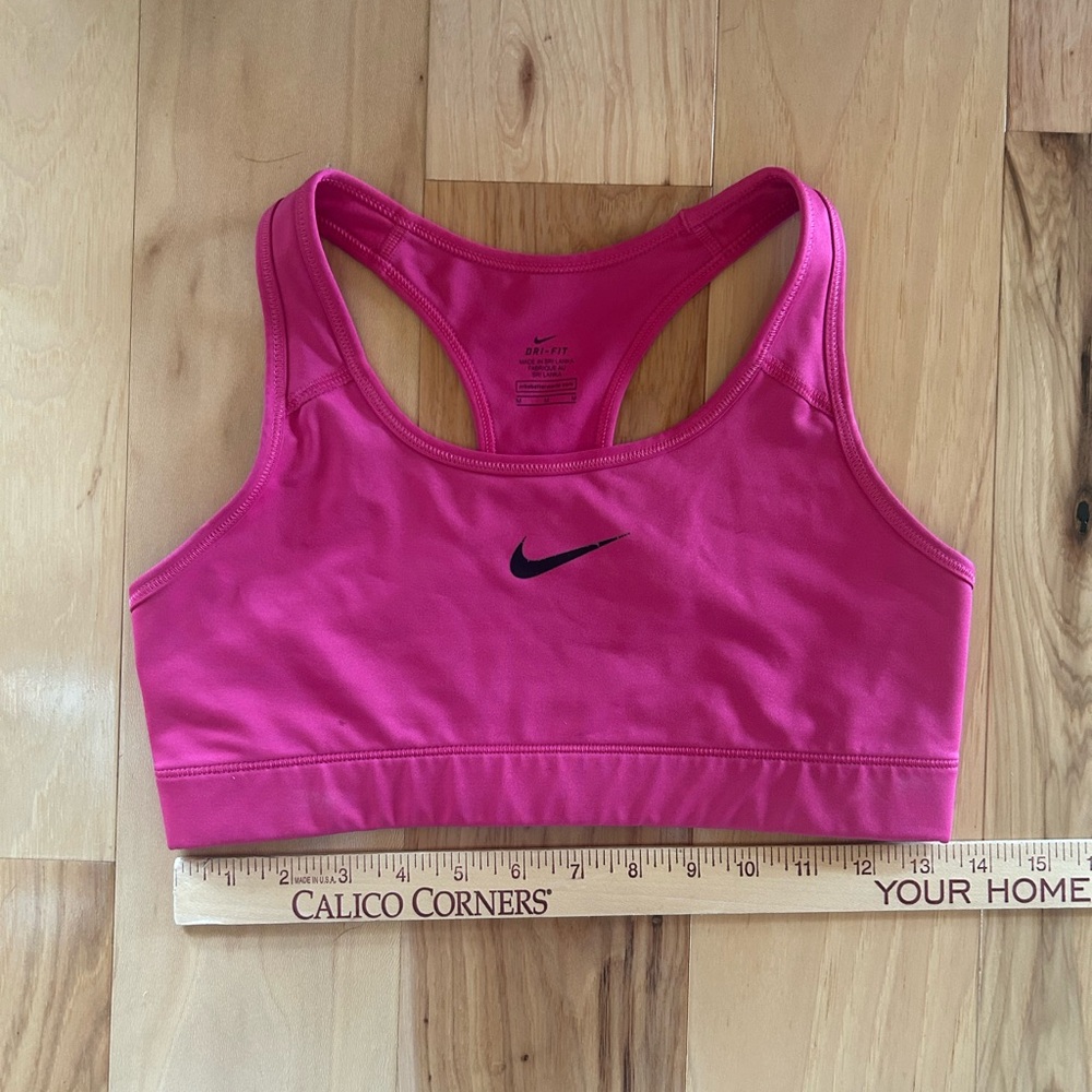 Nike Women's Fuchsia Sports Bra